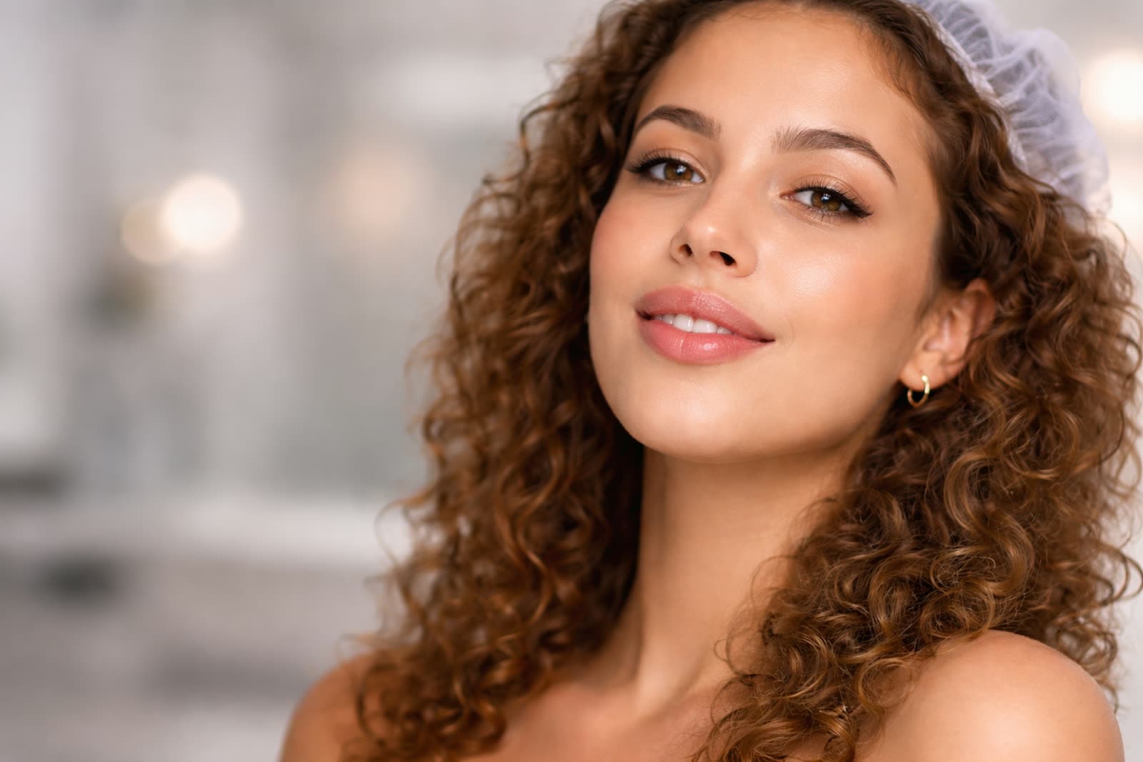 Natürliches Ergebnis einer Lippenbehandlung – volle, definierte Lippen